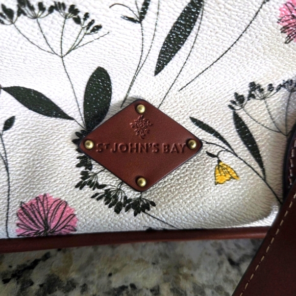 St Johns Bay Handbag - Picture 6 of 10